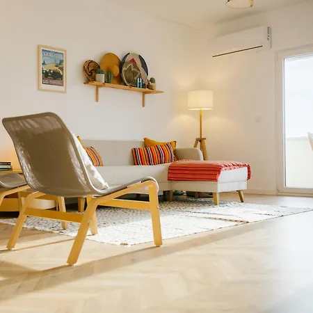 Sarava With Sea View In Buarcos Апартаменты