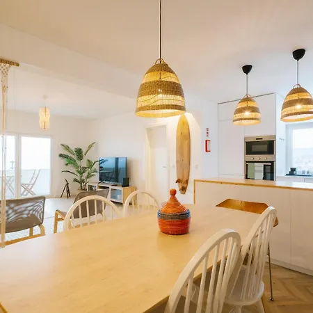 Апартаменты Sarava With Sea View In Buarcos *