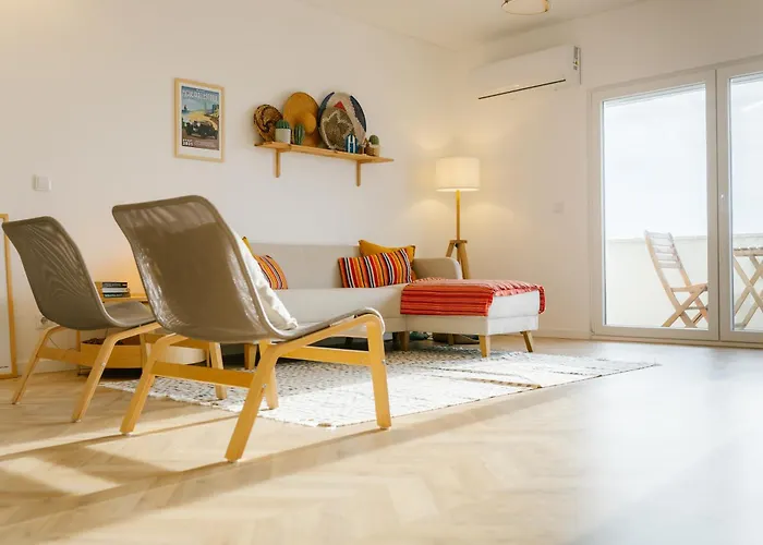 Sarava With Sea View In Buarcos Апартаменты