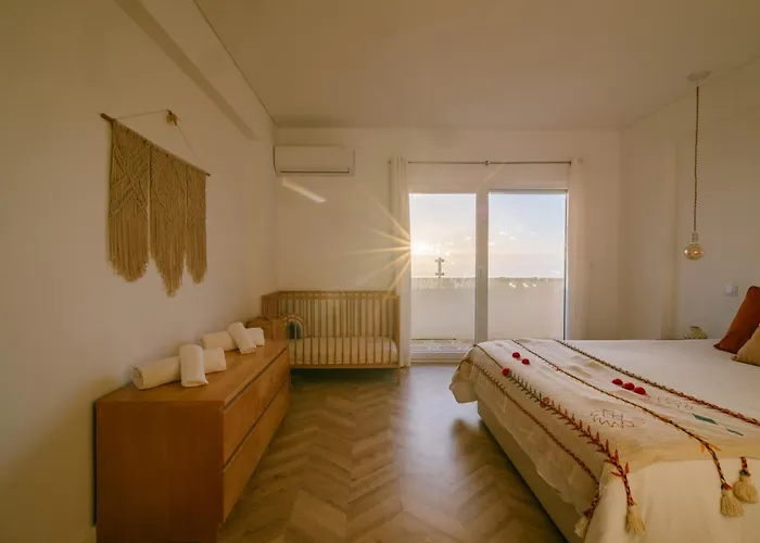 Sarava With Sea View In Buarcos פיגואיירה דה פוז